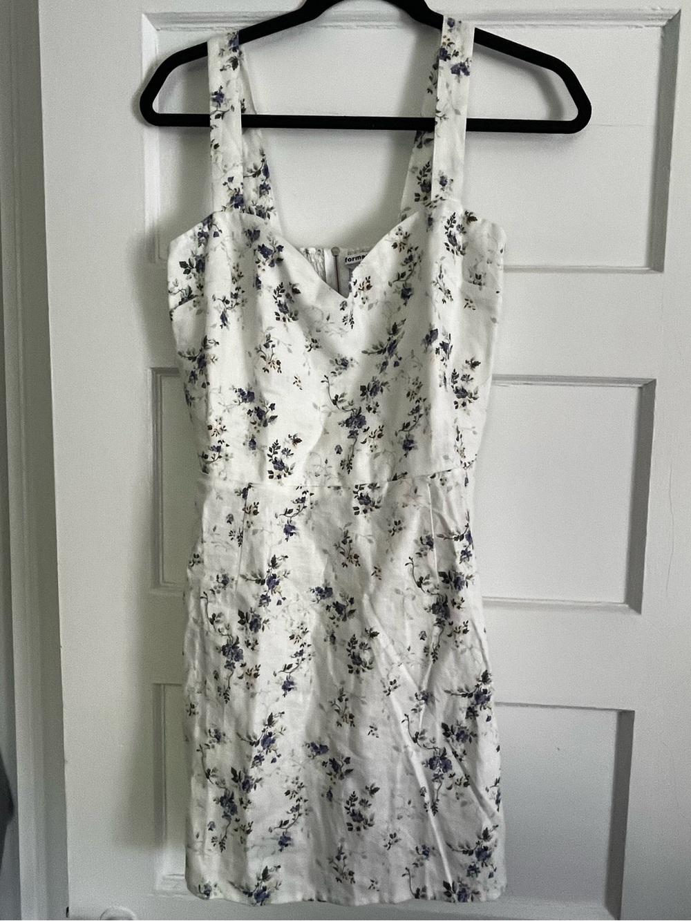 Reformation White and Blue Floral Sleeveless Summer Dress